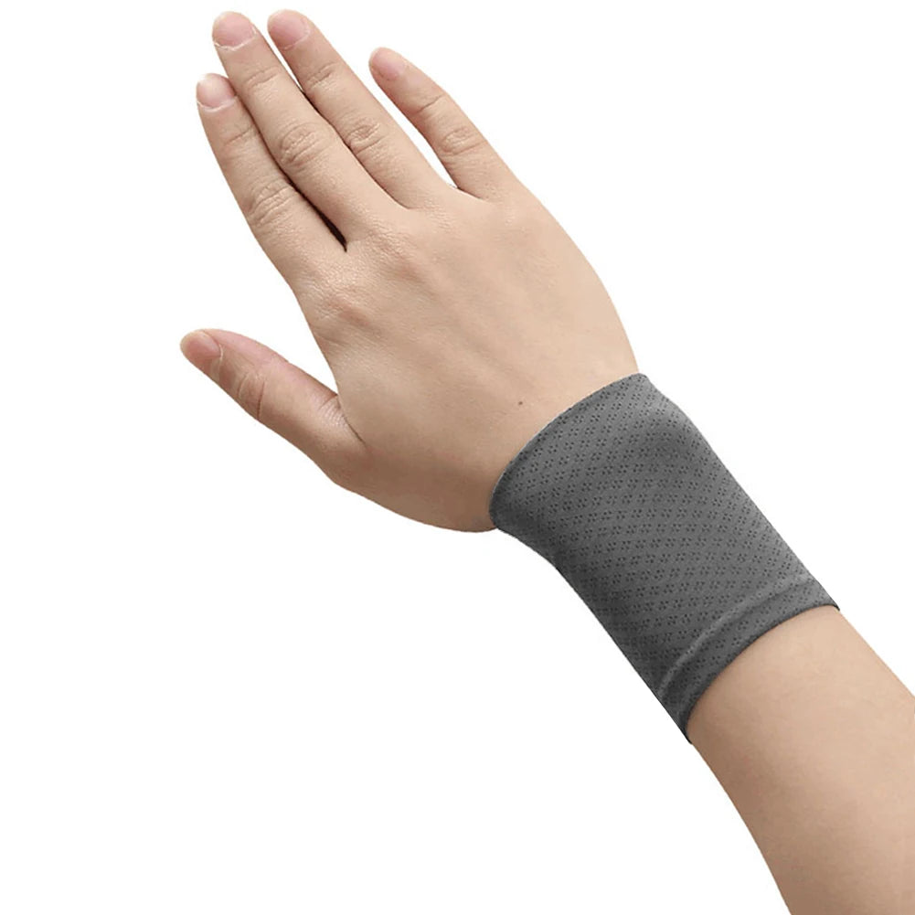 1 Pair Elastic Wristband Wrist Brace Breathable Summer Ice Silk Cooling Sweat-absorbent Sports Cycling Running Wrist Straps